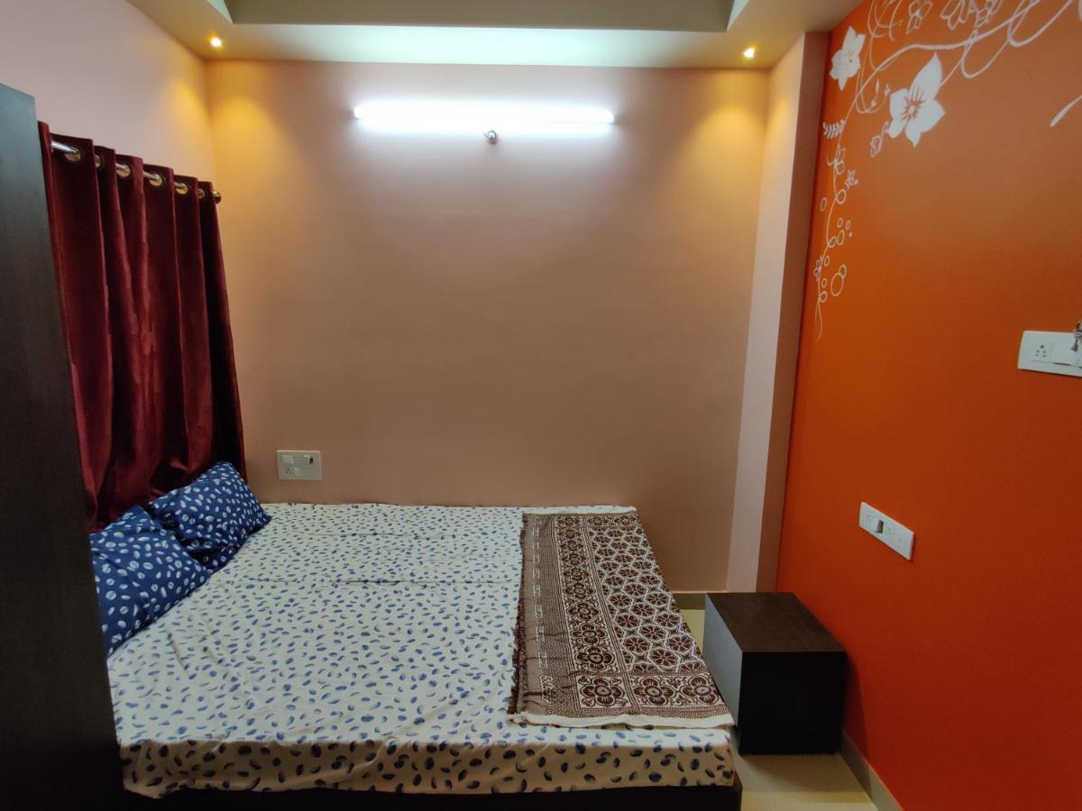 Bandekar Home Stay Малван Экстерьер фото