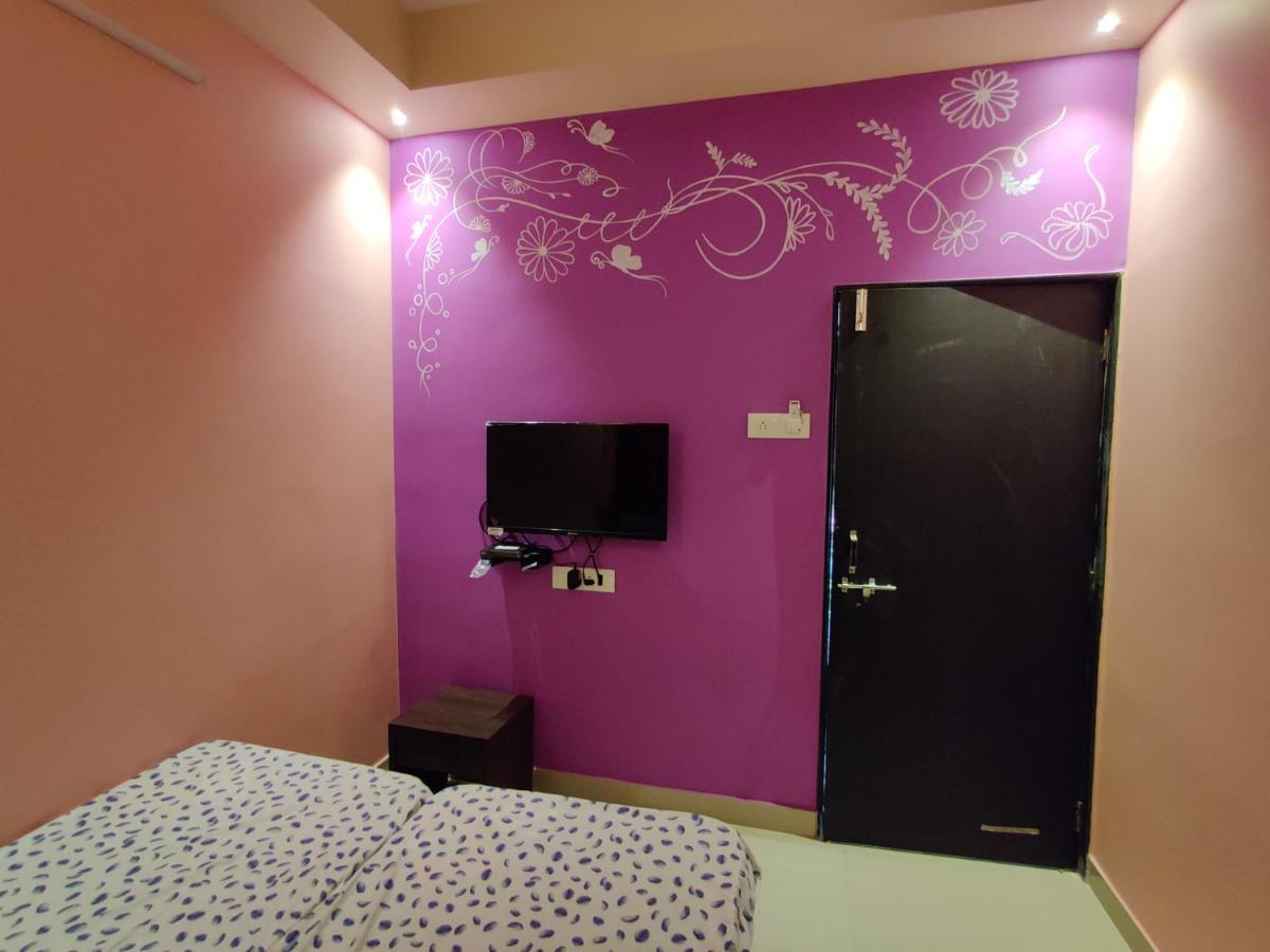 Bandekar Home Stay Малван Экстерьер фото